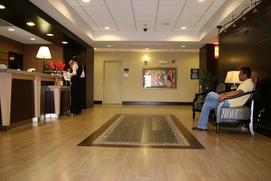 Hampton Inn Visalia